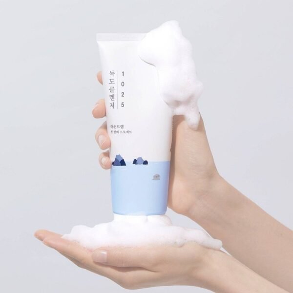 img_7670 Round Lab 1025 Dokdo Cleanser