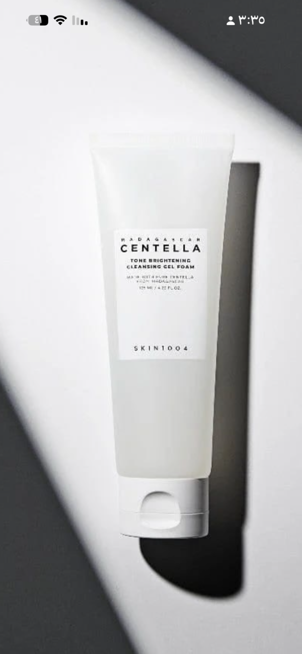 Skin1004 Centella Tone Brightening Cleansing Gel Foam
